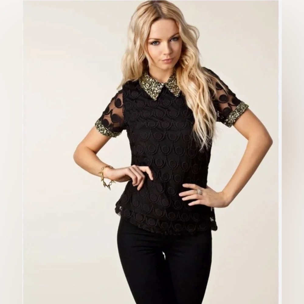 ISSI Black Lace & Gold Sequined Top